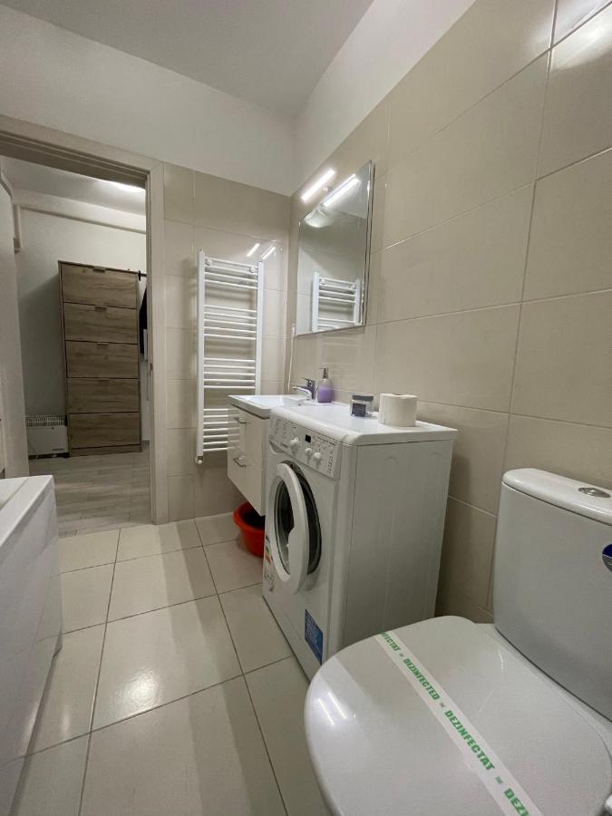 Renting Solutions Iulius Mall Iasi Extérieur photo